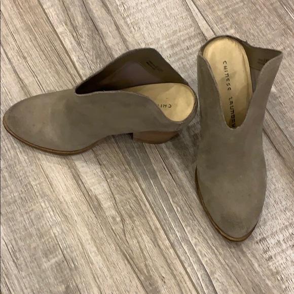 boots - Picture 2 of 3